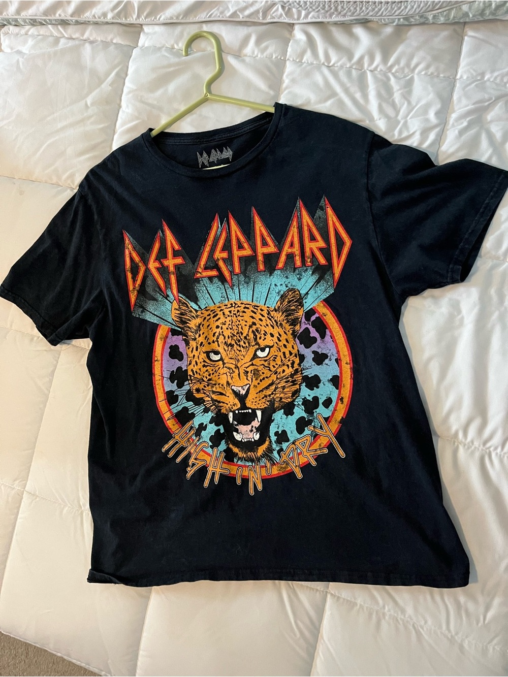 Graphic T Bundle! Def Leopard and Janis Joplin. Size Large